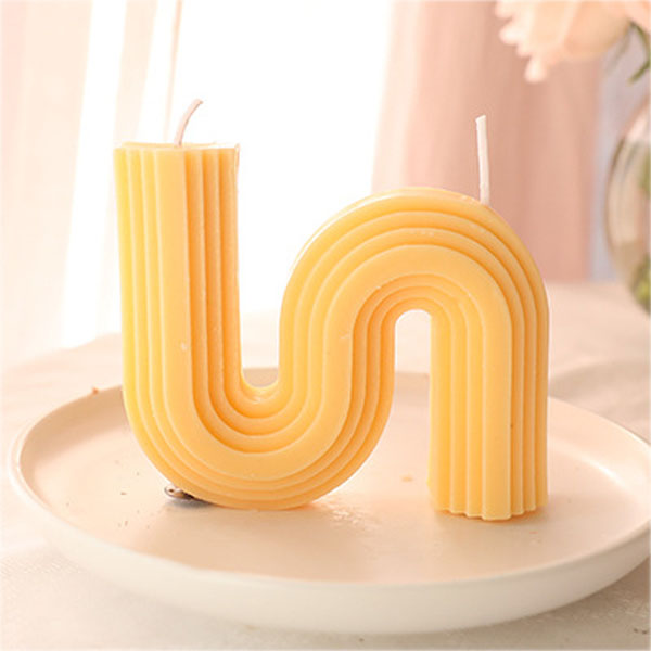 Striped Geometric U-shaped Scented Candle