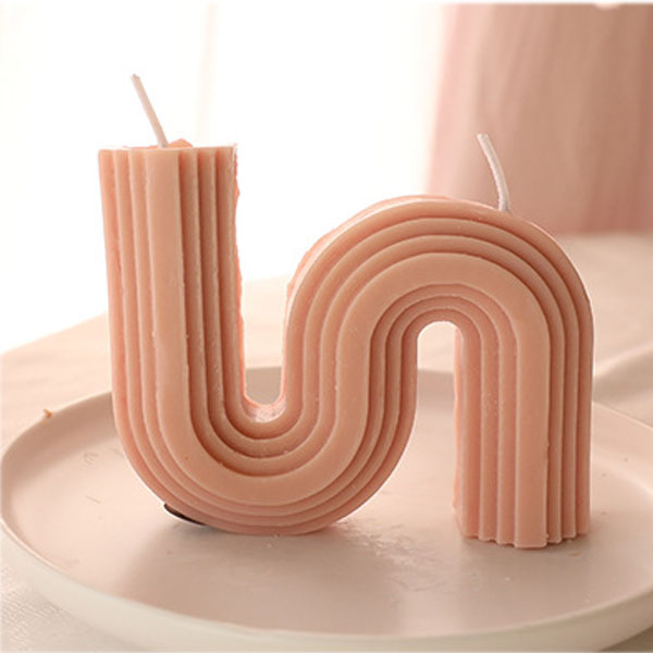 Striped Geometric U-shaped Scented Candle