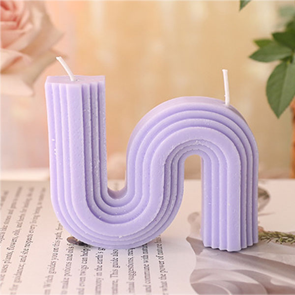 Striped Geometric U-shaped Scented Candle