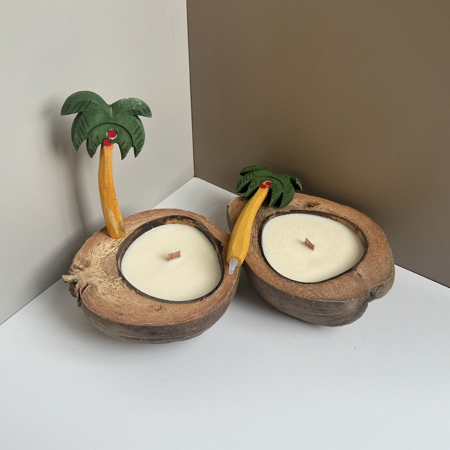 Natural Boat-shaped Coconut Shell Scented Candle